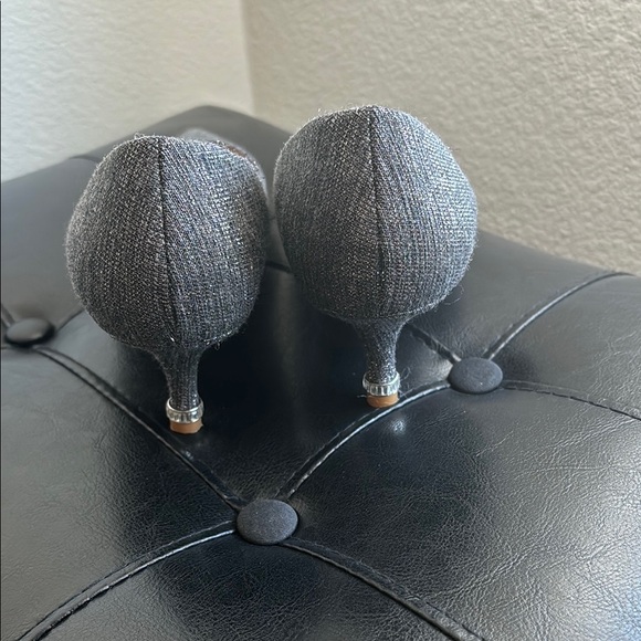 Badgley Mischka Silver Heels - Picture 3 of 4